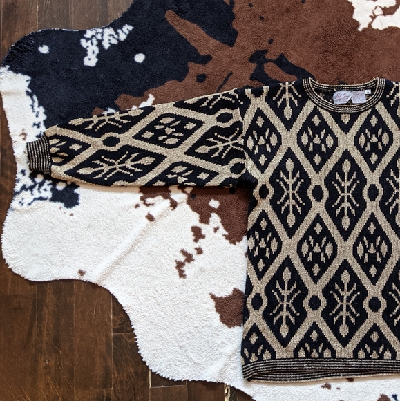 GOLDEN SNOWFLAKE SWEATER - Picture 5 of 5